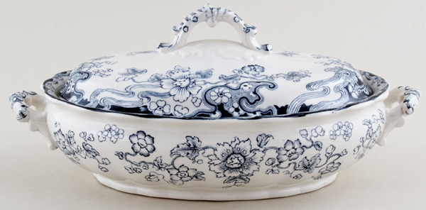 Dish with Cover c1913